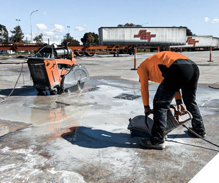 Slice It Right Staff working on concrete floor slabsawing in Perth